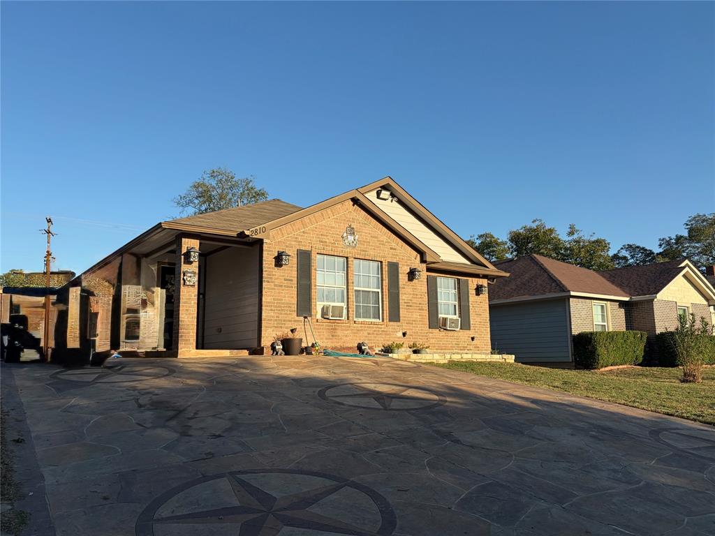 2810 Britton Drive, Dallas, TX 75216