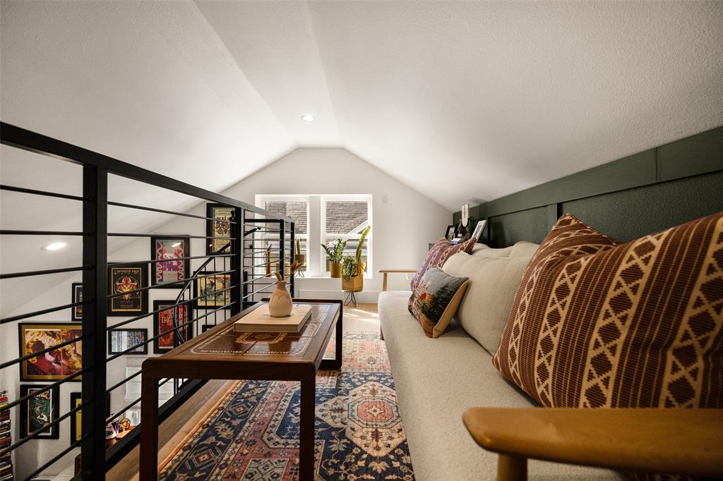217 N Waverly Drive, Dallas, TX 75208