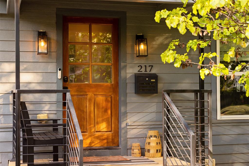 217 N Waverly Drive, Dallas, TX 75208