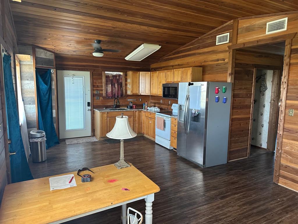 4554-4562 Eddy-Gatesville Parkway, Moody, TX 76557 4554-4562 Eddy-Gatesville Parkway, Moody, TX 76557