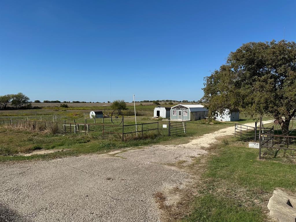 4554-4562 Eddy-Gatesville Parkway, Moody, TX 76557