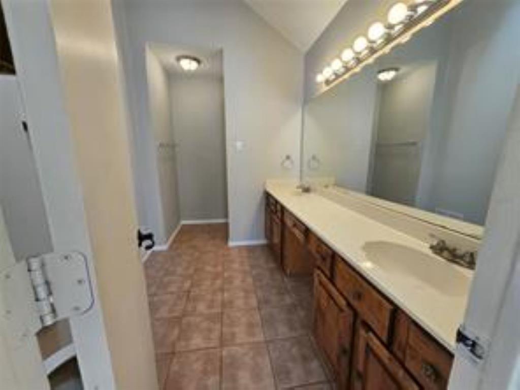 2008 Cottonwood Road, Carrollton, TX 75006