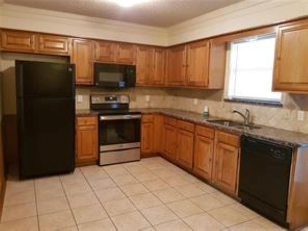 2008 Cottonwood Road, Carrollton, TX 75006