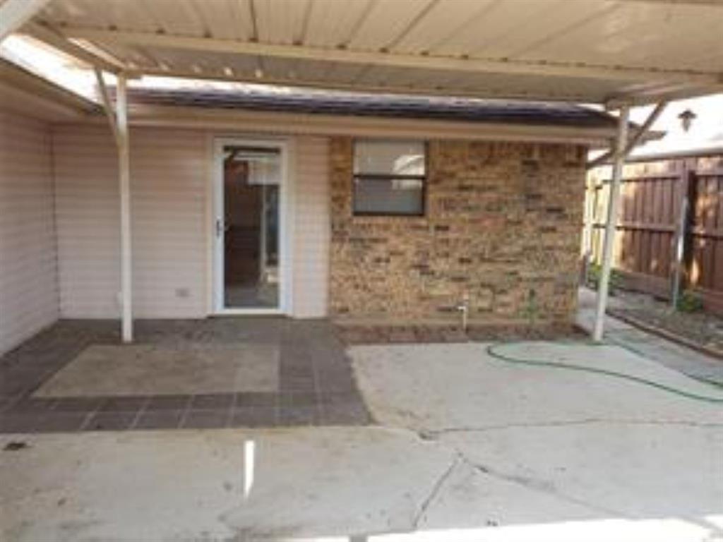 2008 Cottonwood Road, Carrollton, TX 75006