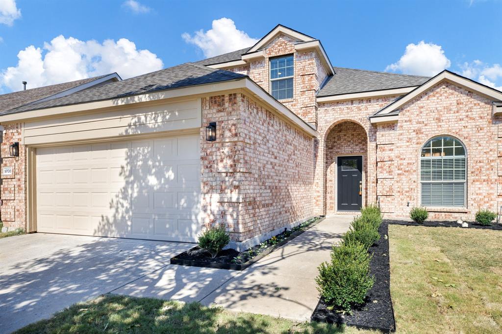 9708 Mystic Dunes Drive, McKinney, TX 75072