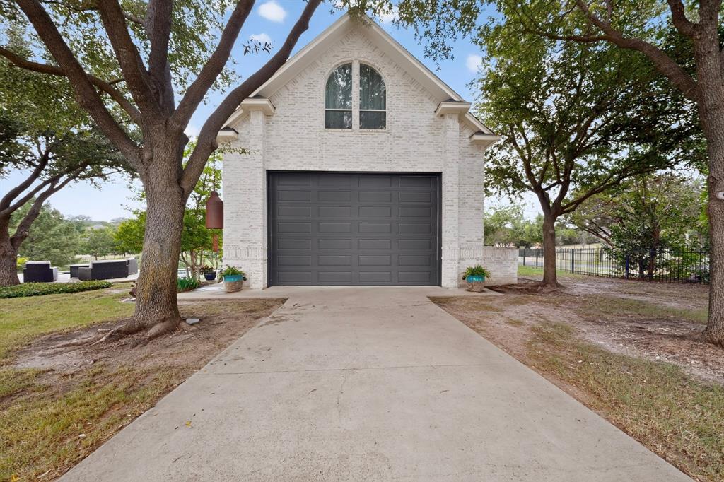3406 Sundance Court, Granbury, TX 76049