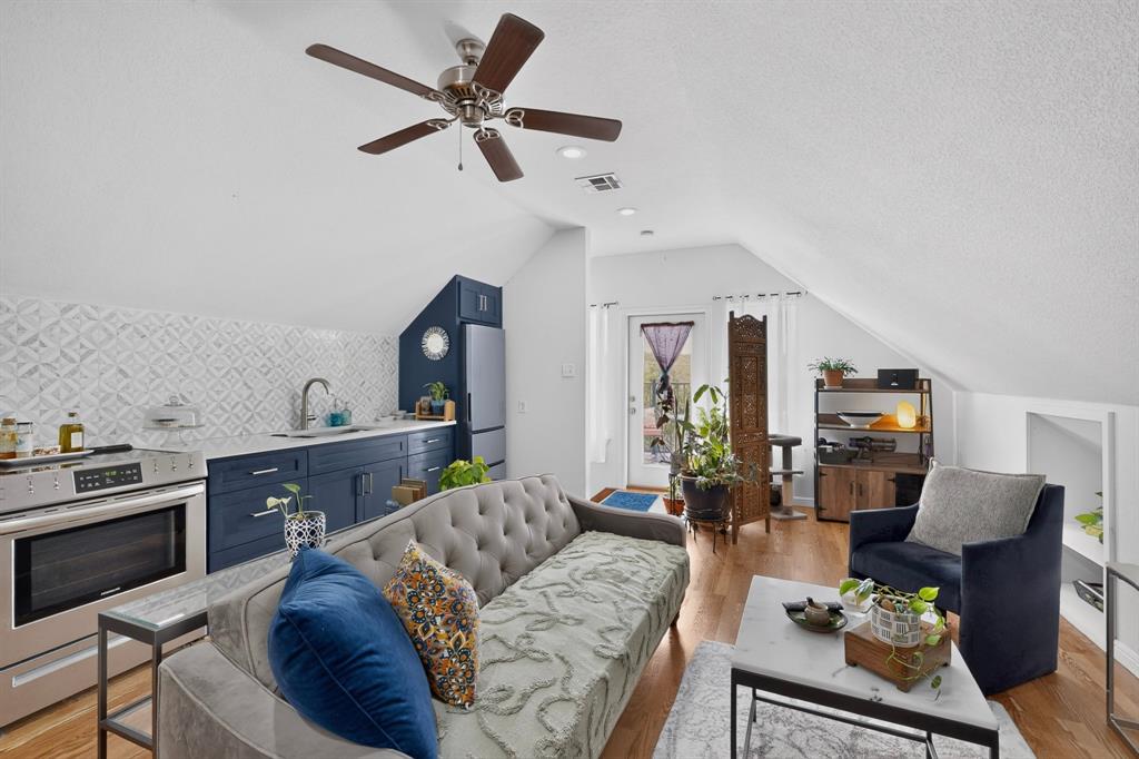 3406 Sundance Court, Granbury, TX 76049