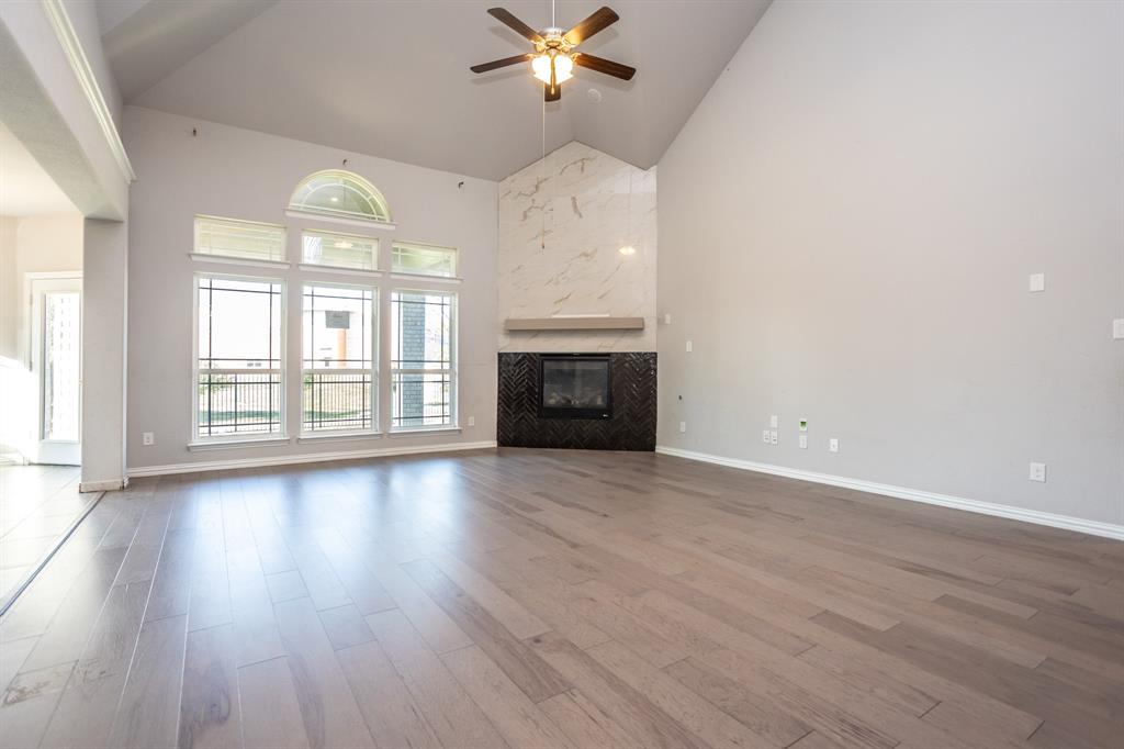 806 Lawndale Street, Celina, TX 75009