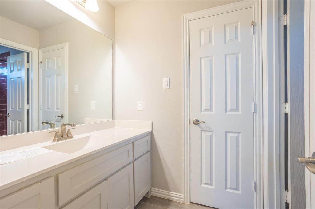 806 Lawndale Street, Celina, TX 75009