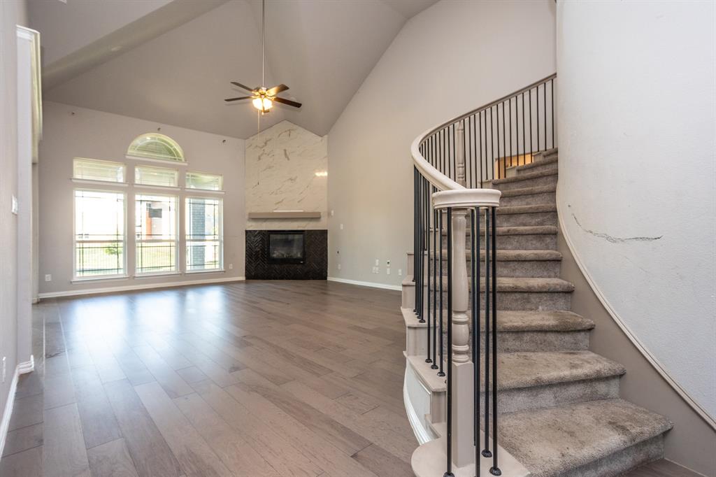 806 Lawndale Street, Celina, TX 75009