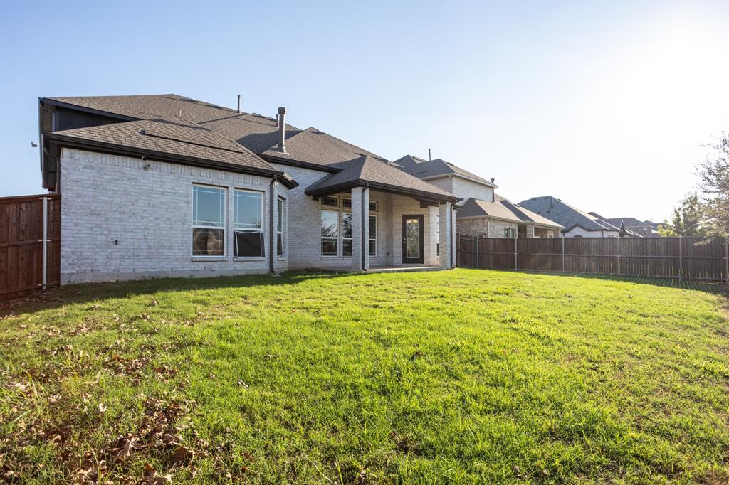 806 Lawndale Street, Celina, TX 75009