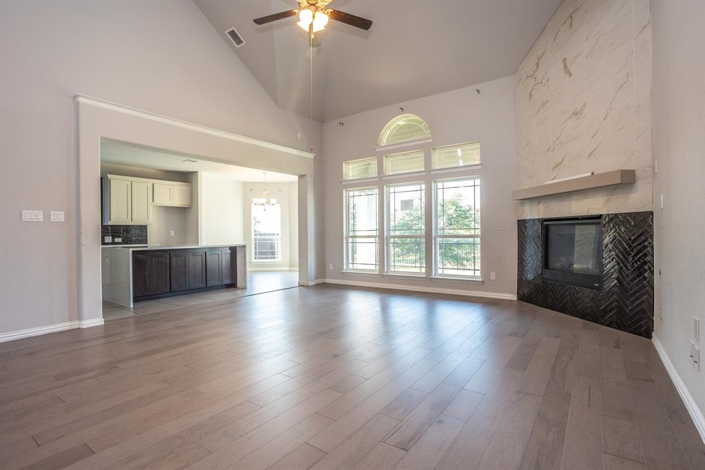 806 Lawndale Street, Celina, TX 75009