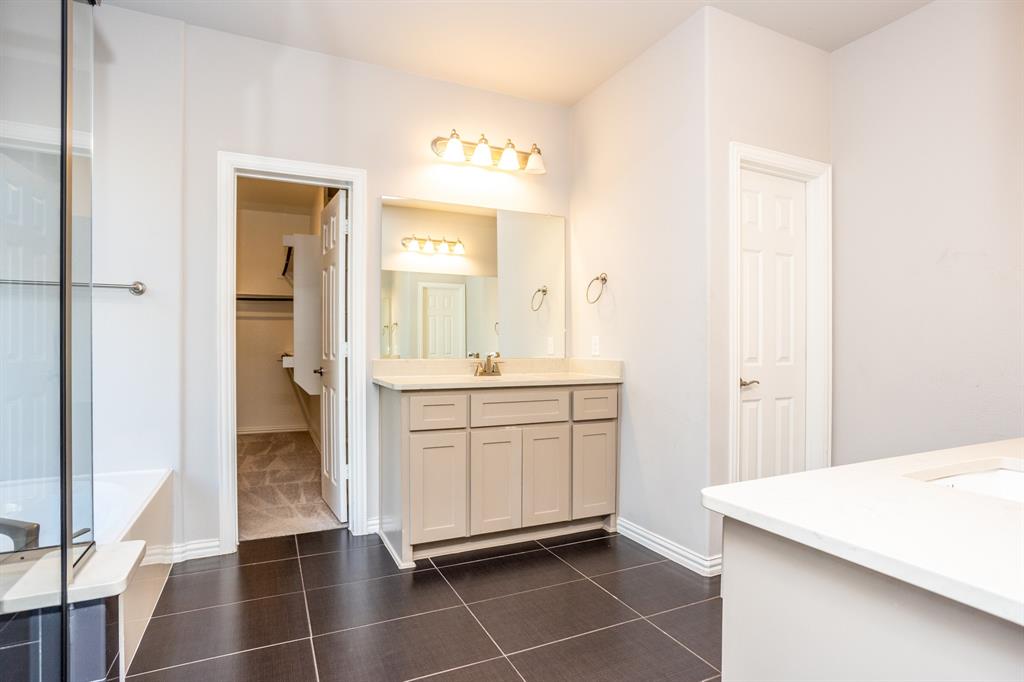 806 Lawndale Street, Celina, TX 75009