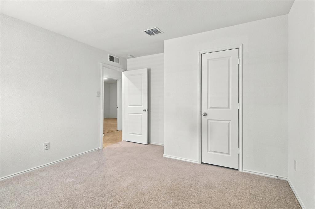 Secondary bedroom 1