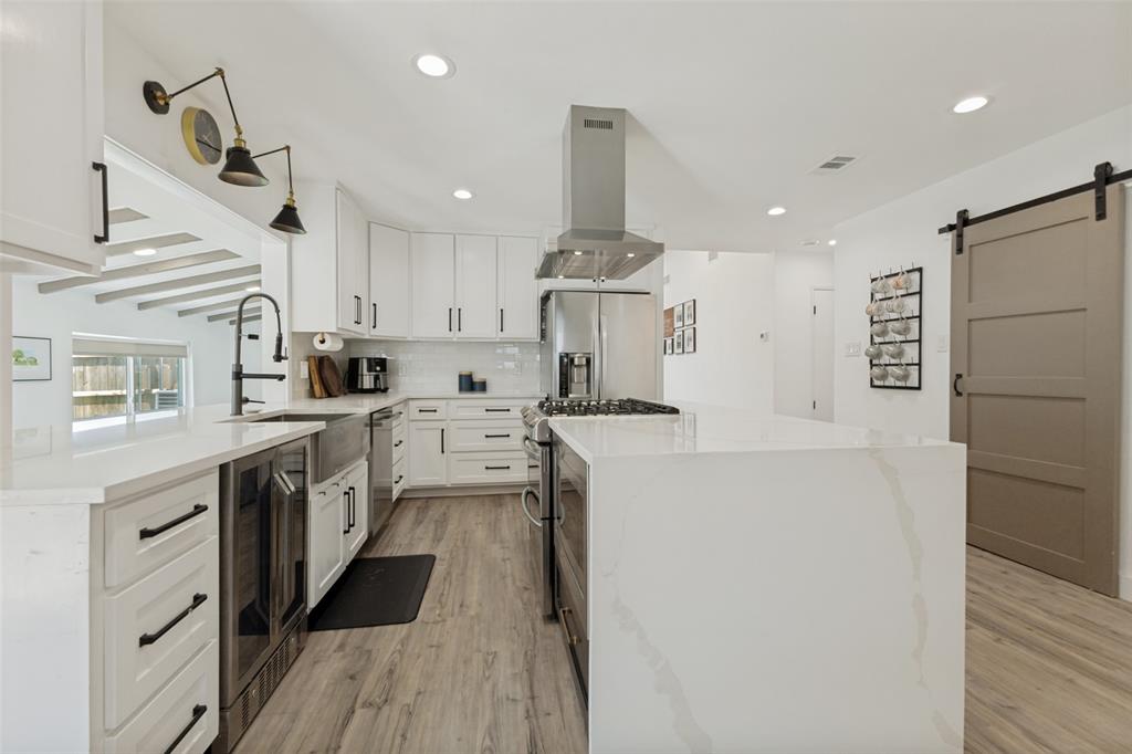 6716 Roundrock Road, Dallas, TX 75248 6716 Roundrock Road, Dallas, TX 75248