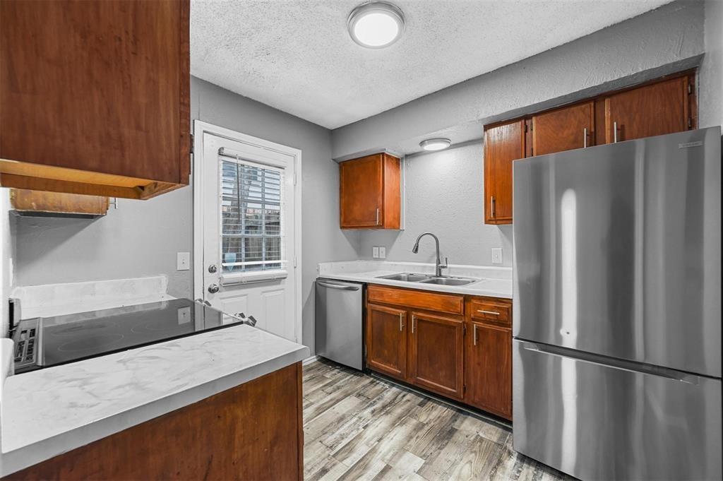 1504 E 15th Street, #9, Plano, TX 75074