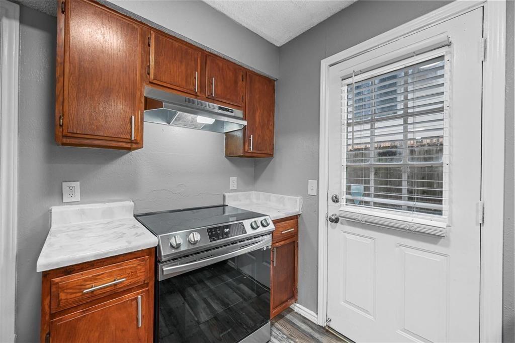 1504 E 15th Street, #9, Plano, TX 75074
