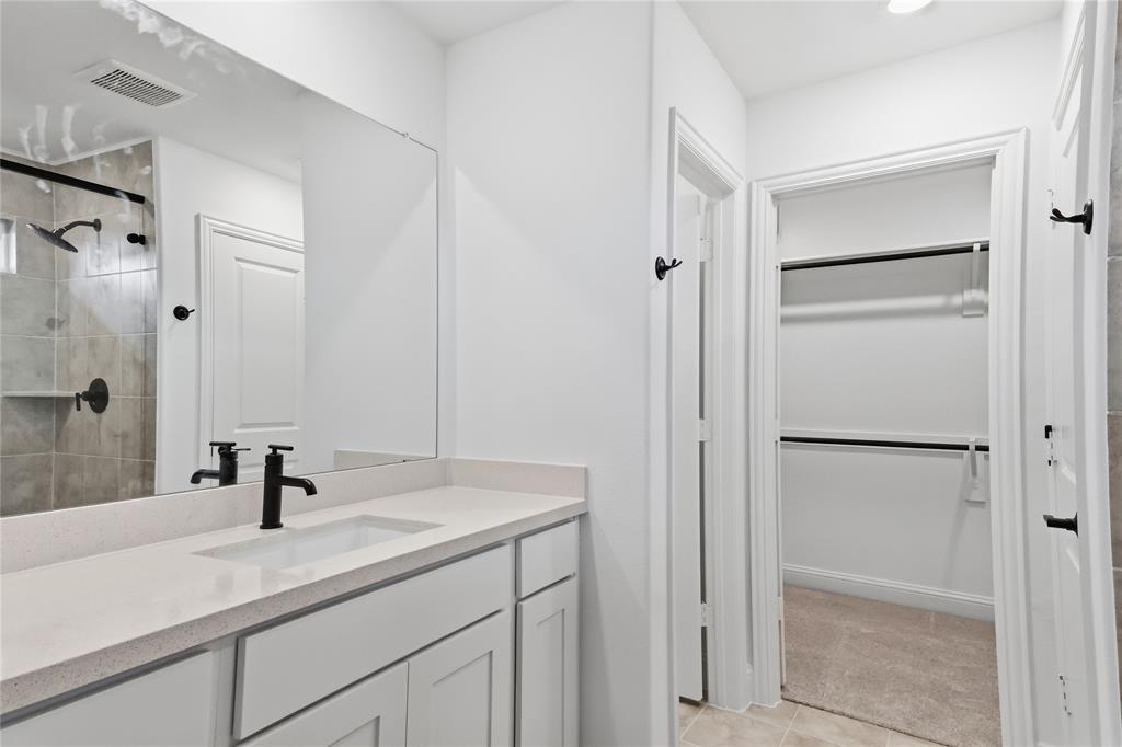 1004 Hay Loft Lane, Celina, TX 75009