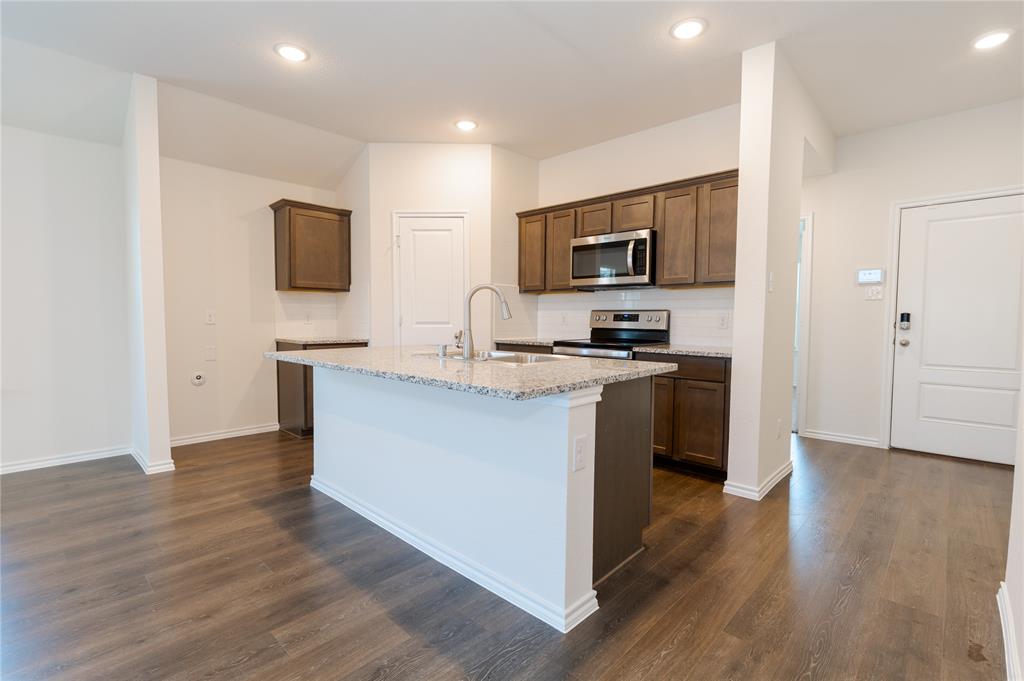 2478 Conklin Drive, Fate, TX 75189