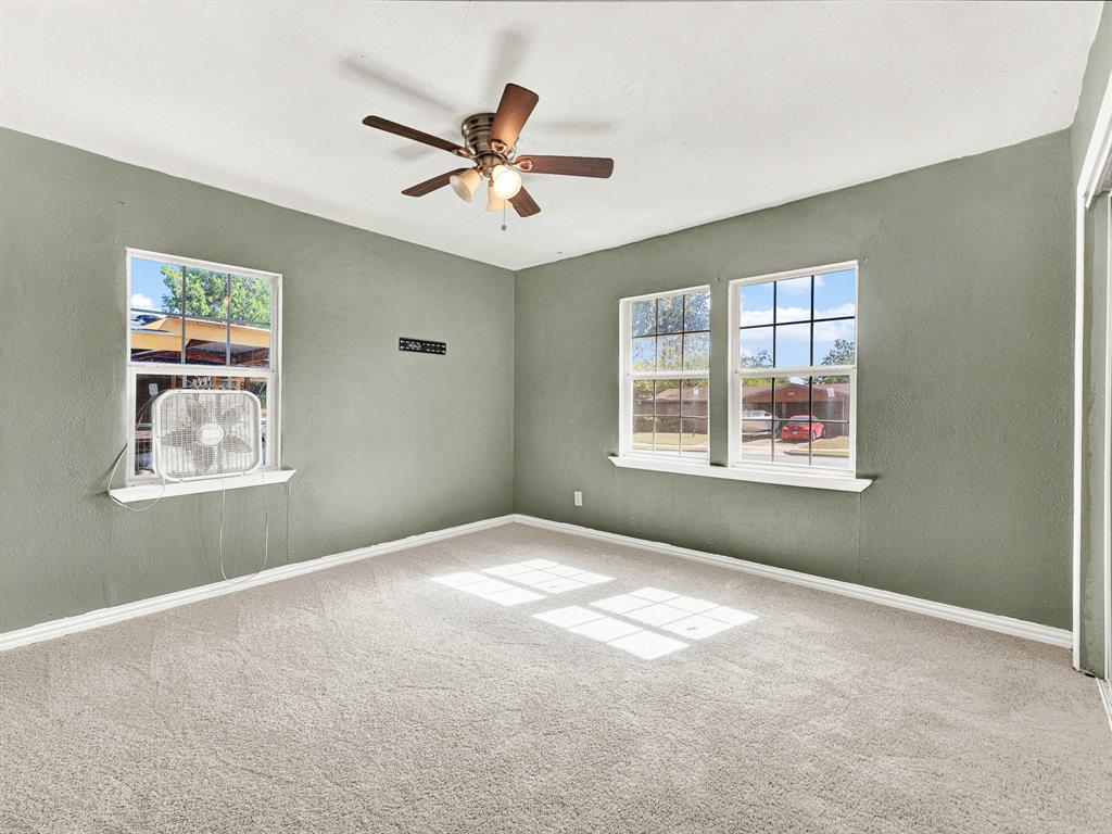 2821 Kilburn Avenue, Dallas, TX 75216