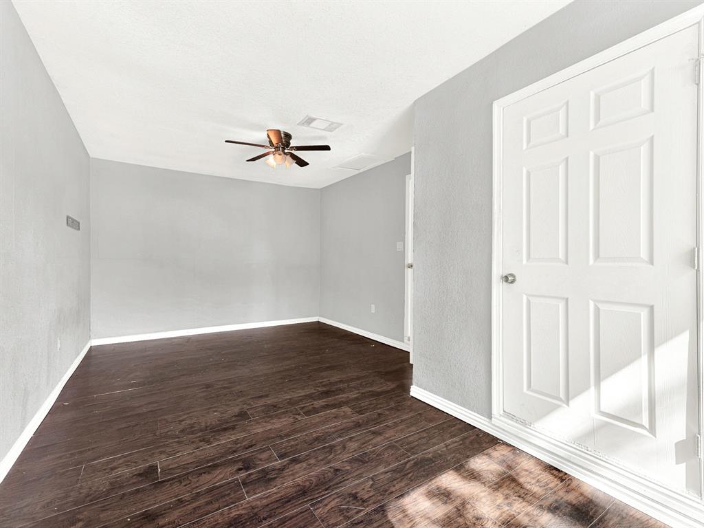 2821 Kilburn Avenue, Dallas, TX 75216