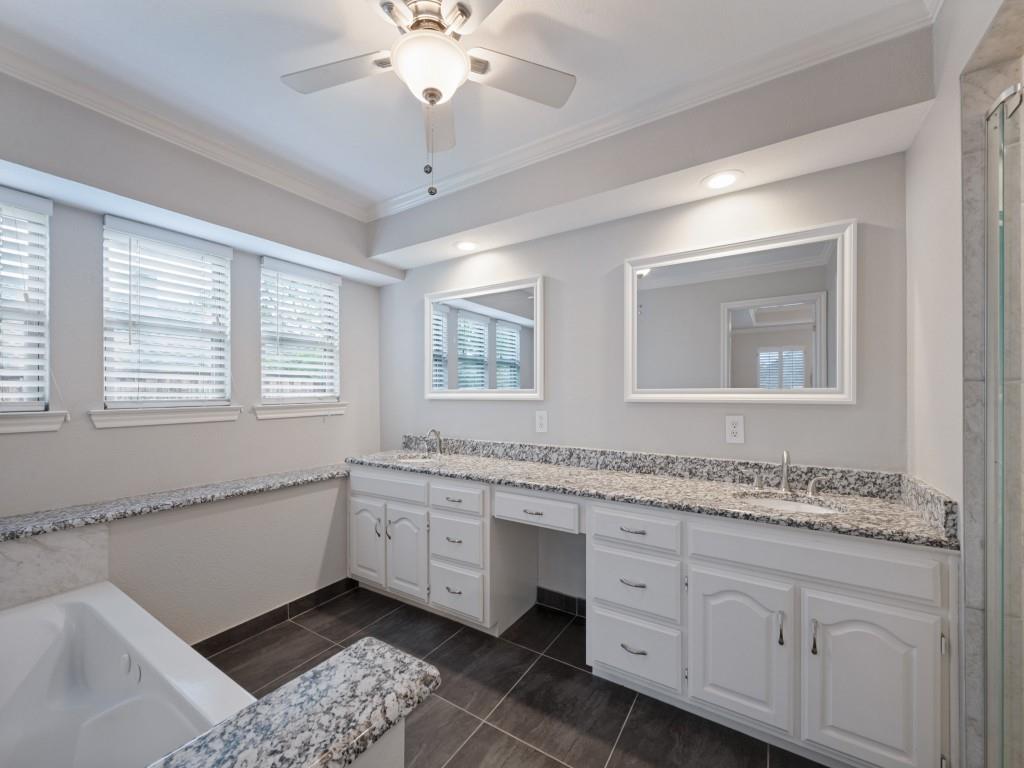 3640 Dahlia Drive, Grand Prairie, TX 75052
