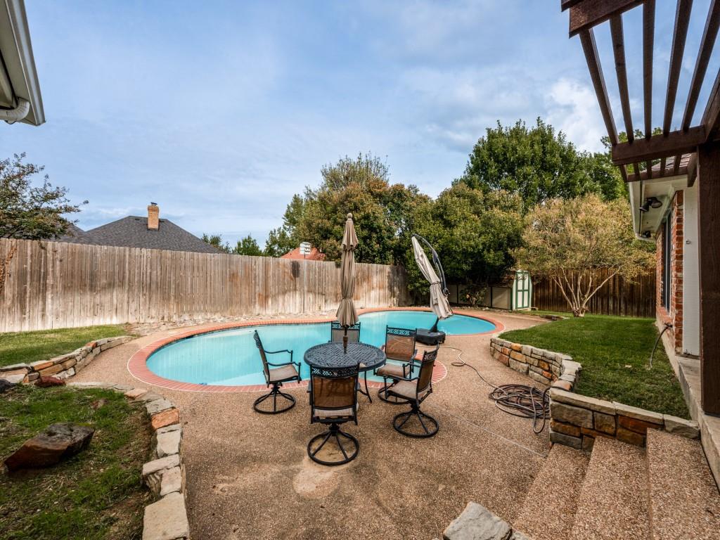 3640 Dahlia Drive, Grand Prairie, TX 75052