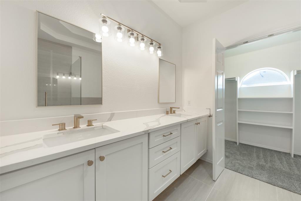 11573 Chaucer Drive, Frisco, TX 75035