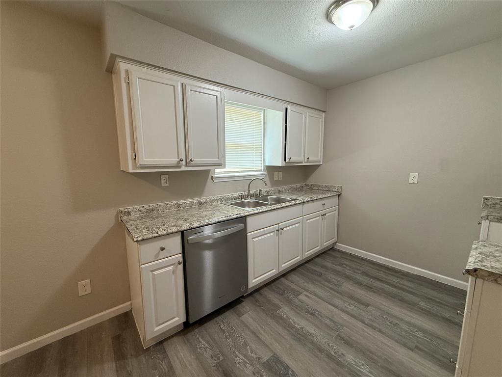 10541 Cradlerock Drive, Dallas, TX 75217
