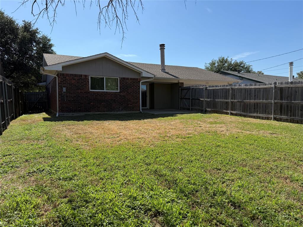 10541 Cradlerock Drive, Dallas, TX 75217