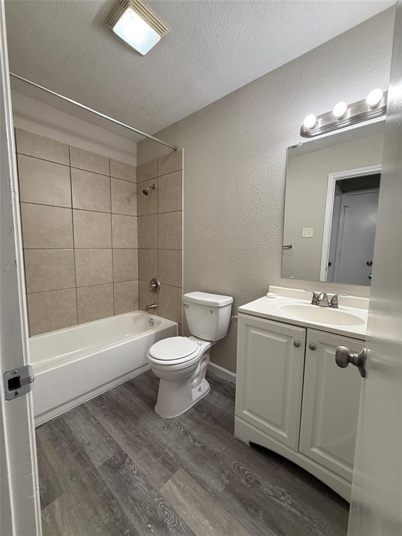 10541 Cradlerock Drive, Dallas, TX 75217