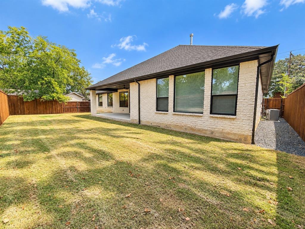 615 Oakland Drive, Irving, TX 75060