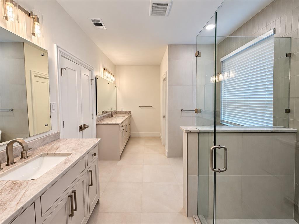 615 Oakland Drive, Irving, TX 75060