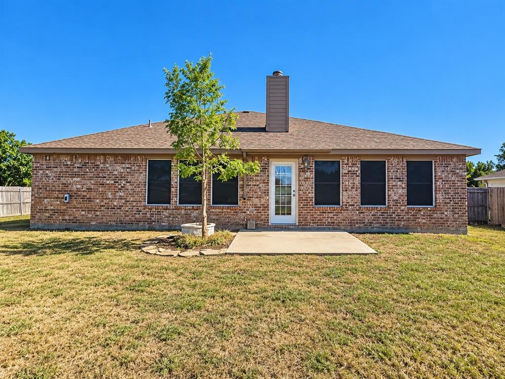 1103 Windsor Lane, Forney, TX 75126
