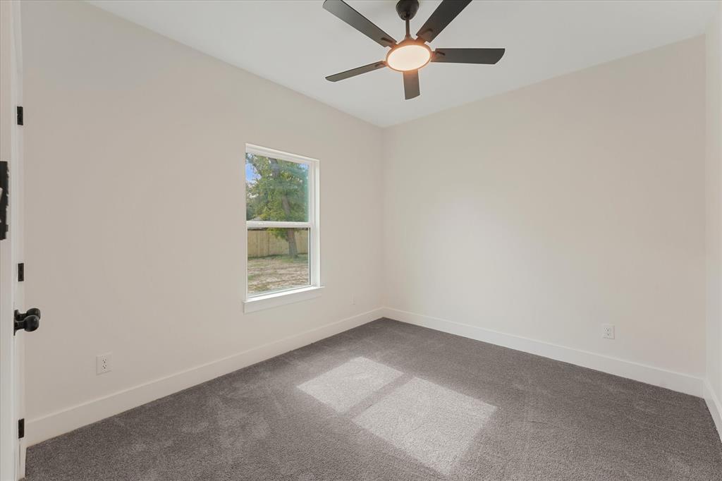 941 Robin Hood Boulevard, Mesquite, TX 75149