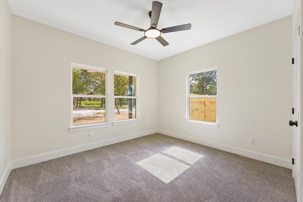 941 Robin Hood Boulevard, Mesquite, TX 75149