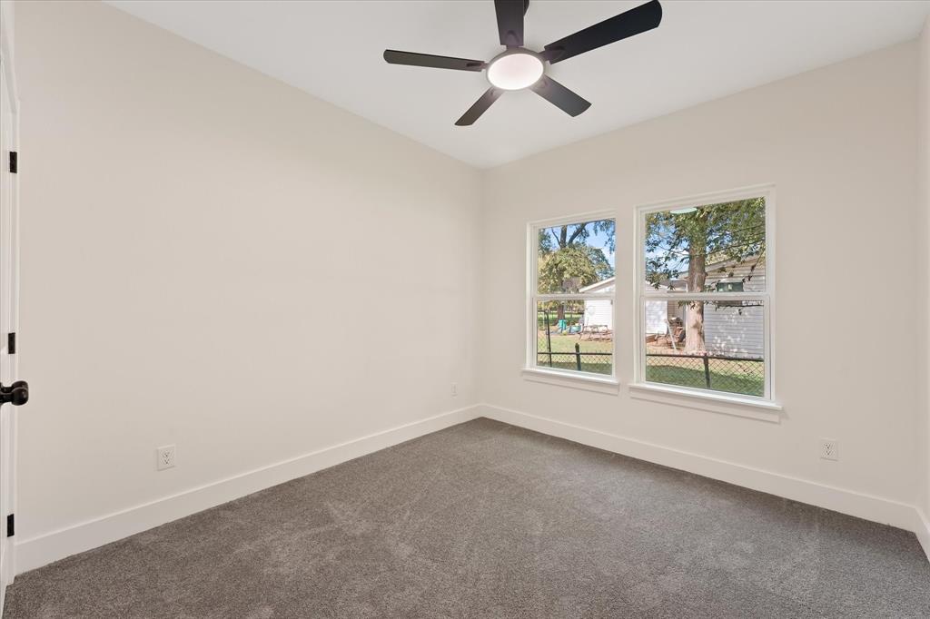 941 Robin Hood Boulevard, Mesquite, TX 75149