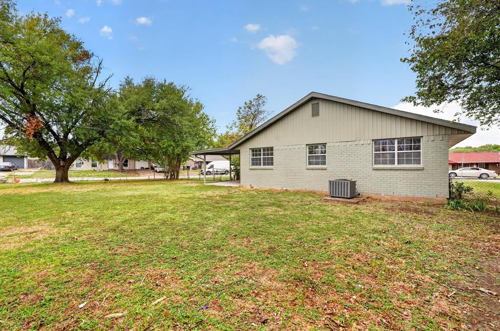 2648 Whippoorwill Drive, Mesquite, TX 75149