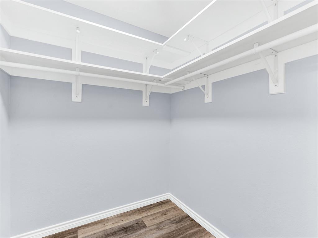 622 S Edgefield Avenue, Dallas, TX 75208