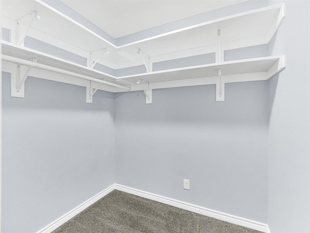 622 S Edgefield Avenue, Dallas, TX 75208