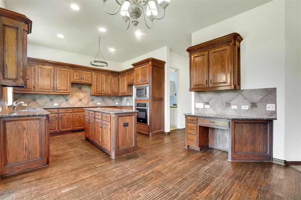 1910 Saint Johns Avenue, Allen, TX 75002