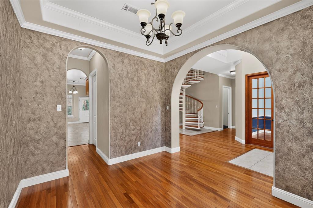 5105 Lake Forest Drive, Rowlett, TX 75088