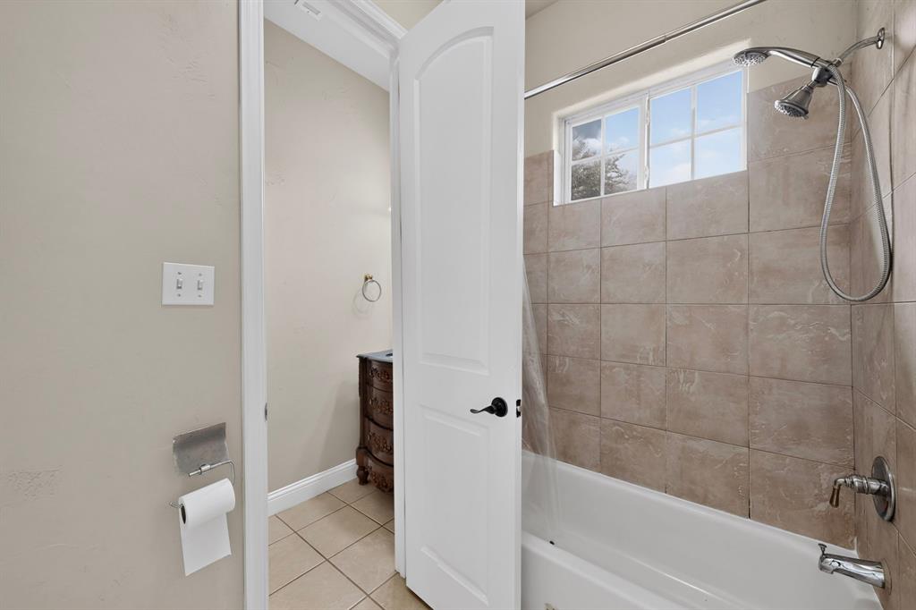 5105 Lake Forest Drive, Rowlett, TX 75088