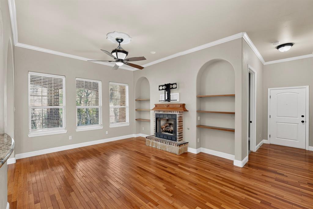 5105 Lake Forest Drive, Rowlett, TX 75088