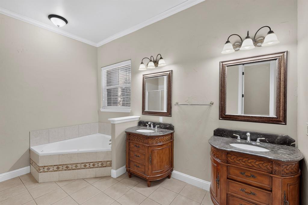 5105 Lake Forest Drive, Rowlett, TX 75088