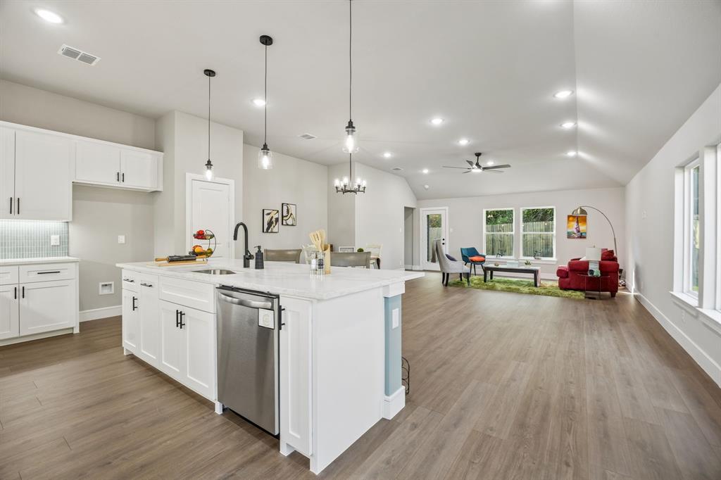 407 Frank chefs dream kitchen