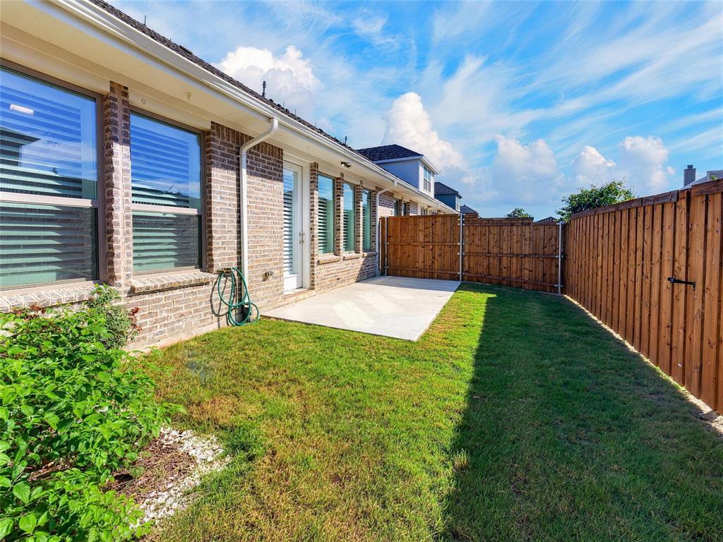 3551 Pierce Lane, Grand Prairie, TX 75052