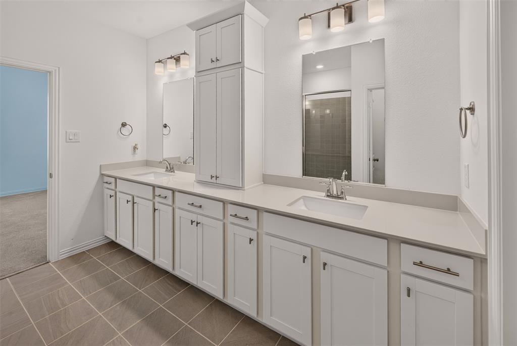 3551 Pierce Lane, Grand Prairie, TX 75052
