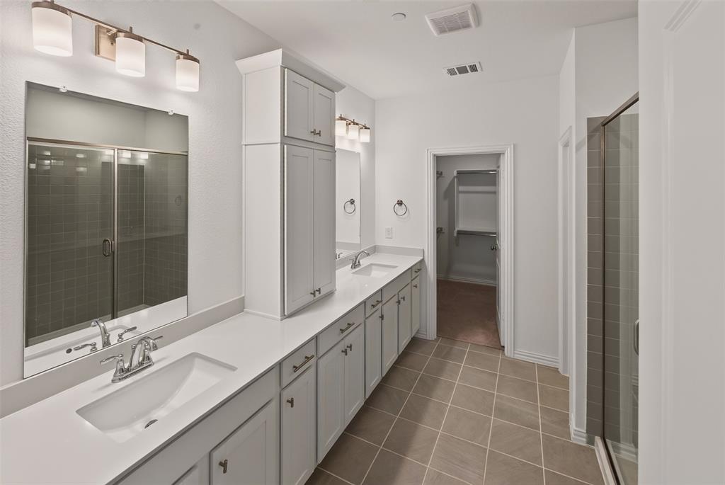 3551 Pierce Lane, Grand Prairie, TX 75052