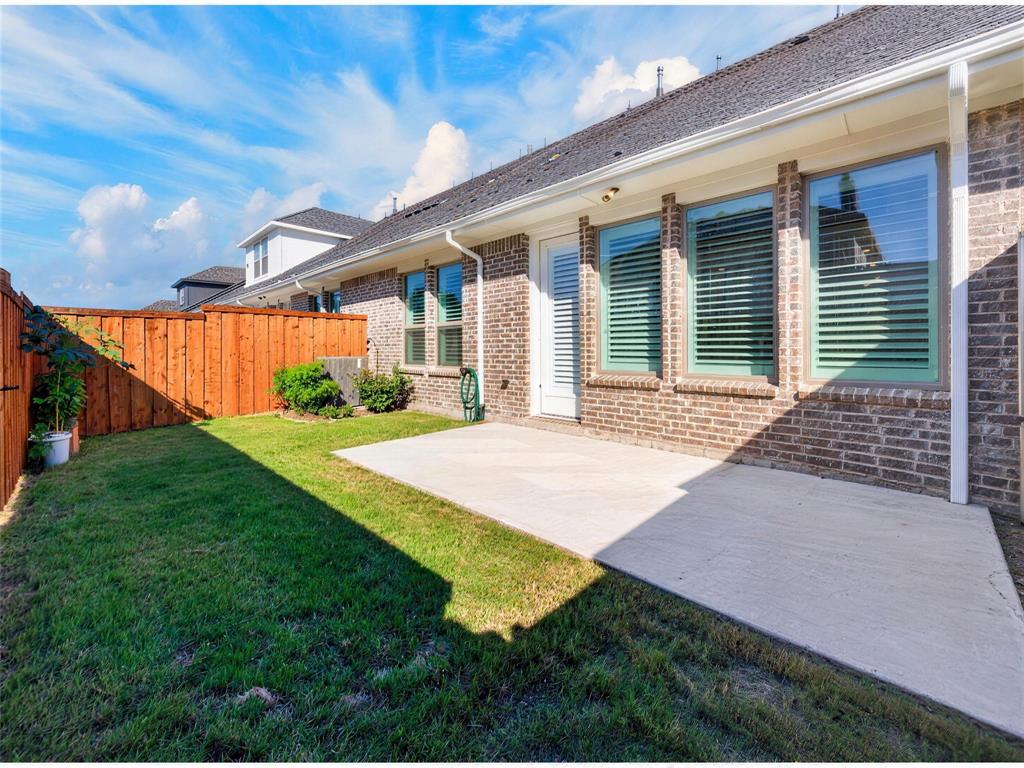 3551 Pierce Lane, Grand Prairie, TX 75052